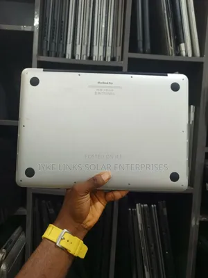 Laptop Apple MacBook Pro 2015 8GB Intel Core i5 SSD 256GB