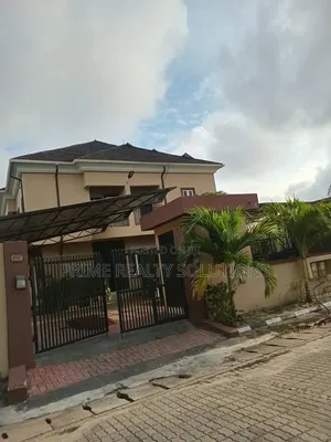 5bdrm Duplex in Awoyaya for sale