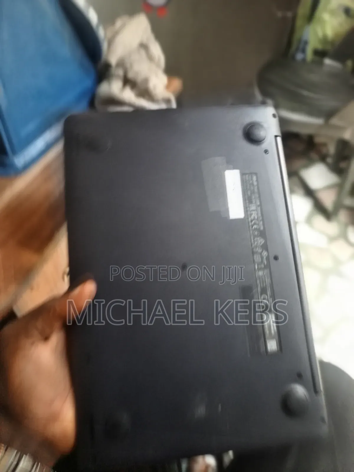 Laptop Asus E203MA 4GB Intel Core i5 SSD 60GB
