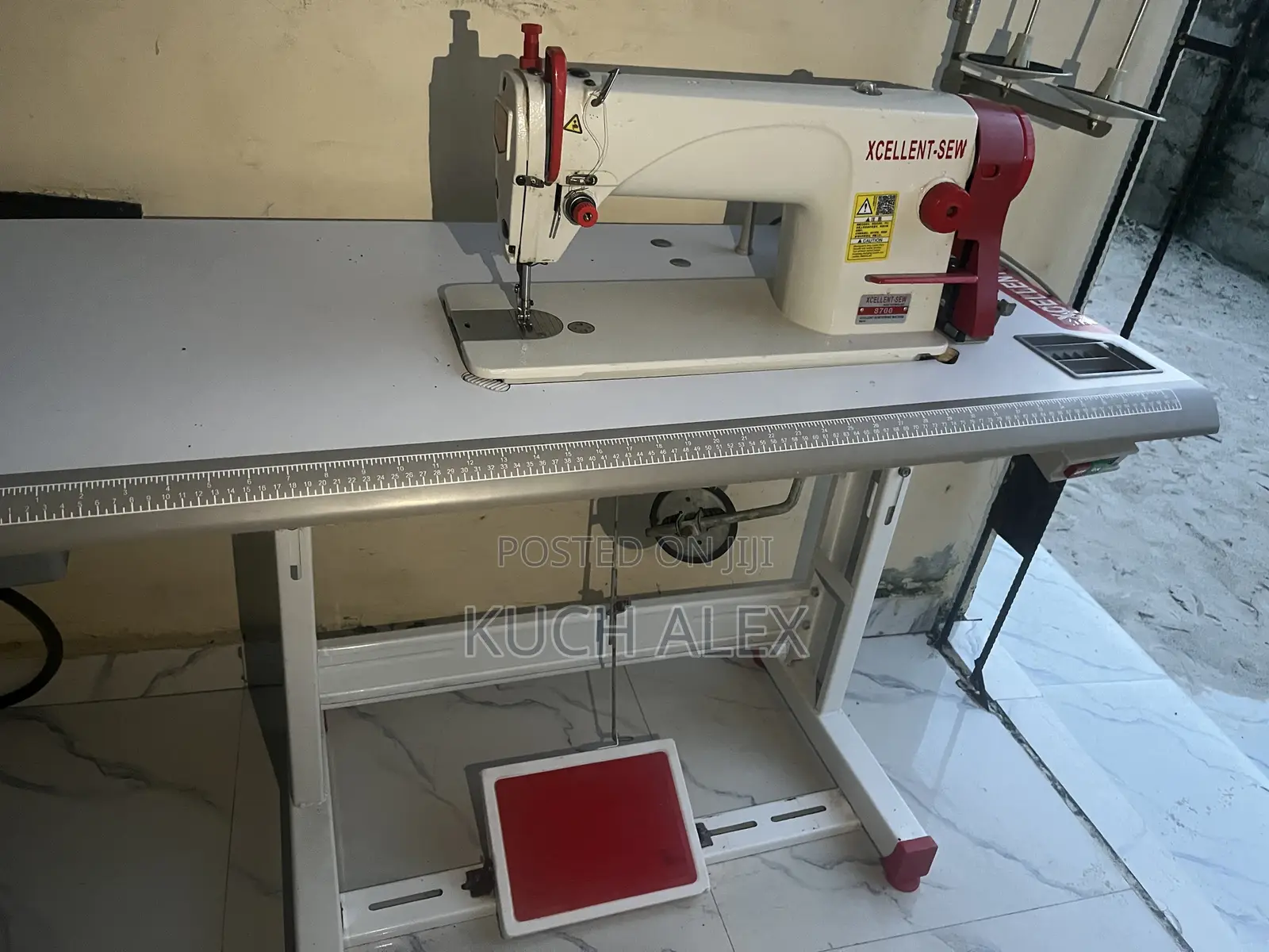 Industrial Sewing Machine