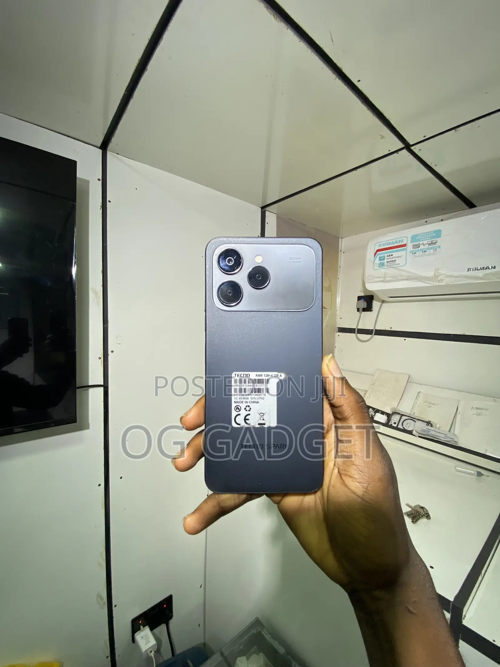 Tecno Spark 40 128 GB Gray