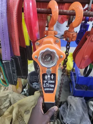 0.75 Come Along Chain Block