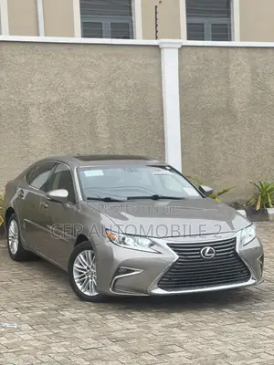 Lexus ES 2015 Gray