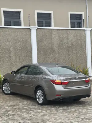 Lexus ES 2015 Gray