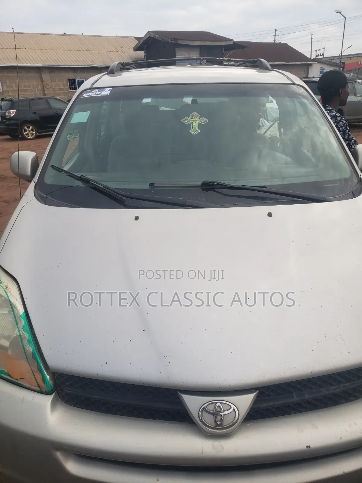 Toyota Sienna 2005 Silver