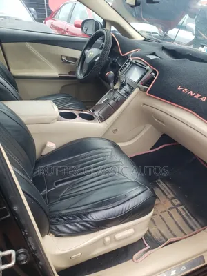 Toyota Venza 2010 Black