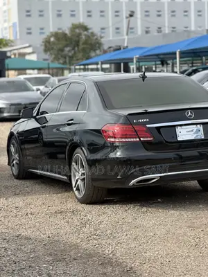 Mercedes-Benz E400 2015 Black