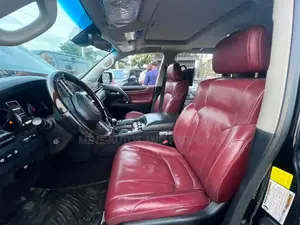 Lexus LX 570 AWD 2016 Black