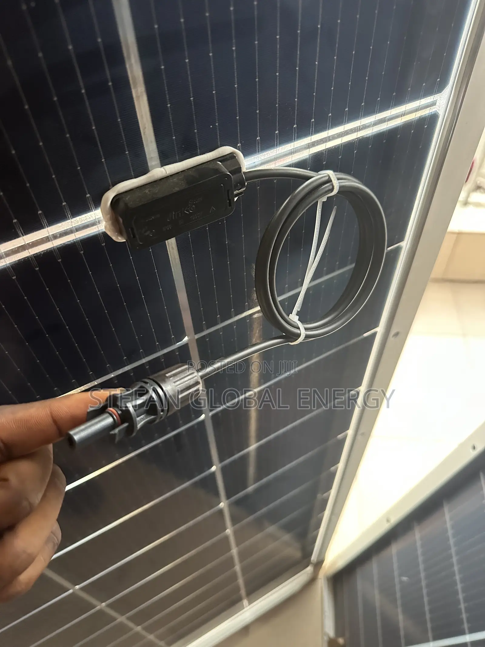 620w Original Grade a Bifercial Jinko Panel