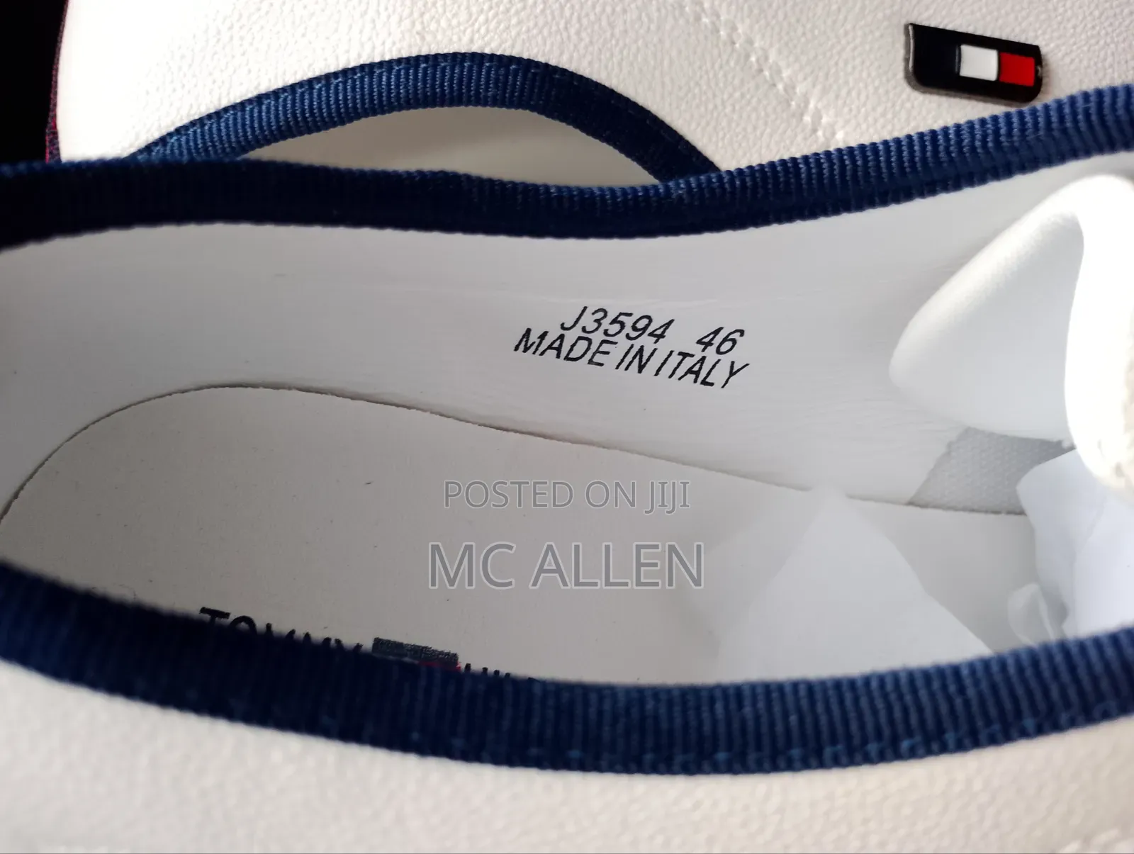 Classic Tommy Sneakers