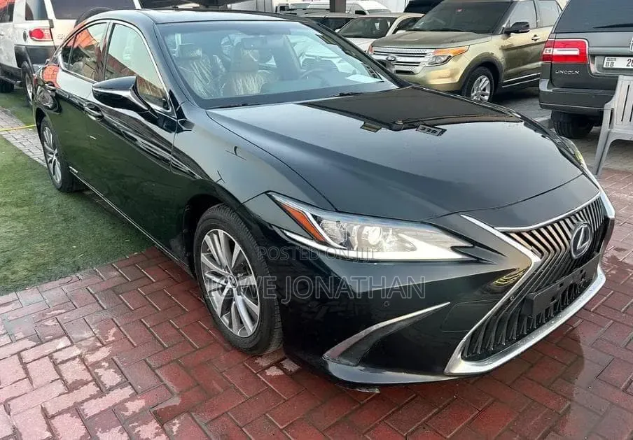 Lexus ES 2020 Black