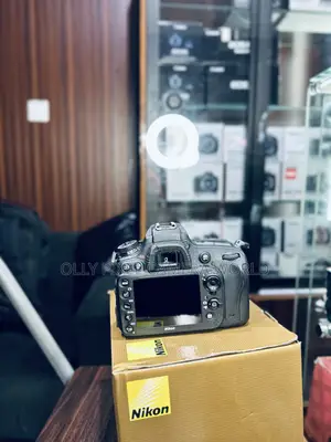 Nikon D600