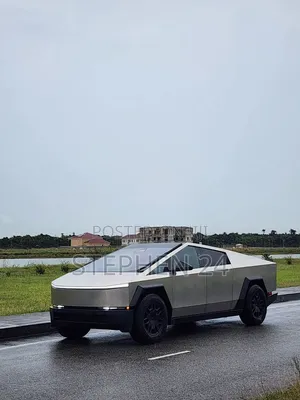 Tesla Cybertruck Cyberbeast 2024 Gold