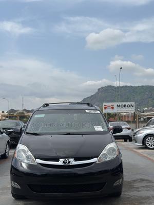 Toyota Sienna LE AWD 2008 Black