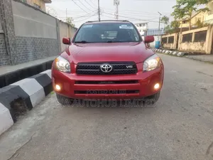 Toyota RAV4 V6 2007 Red
