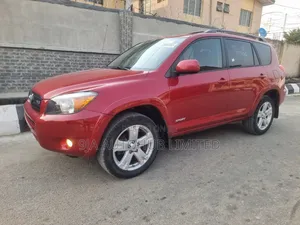 Toyota RAV4 V6 2007 Red