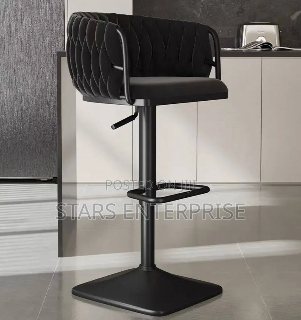 Swivel Bar Chair / High Stool