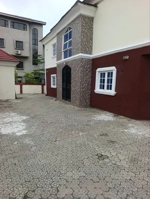 4bdrm Duplex in Zone 4 / Wuse for rent