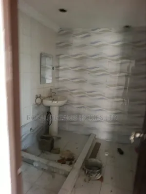 4bdrm Duplex in Zone 4 / Wuse for rent