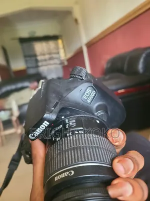 Canon EOS 4000d With 18-55mm Efs Lens