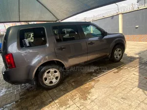 Honda Pilot EX 4dr SUV 4WD (3.5L 6cyl 5A) 2013 Gray