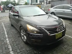 Nissan Altima 2013 Gray