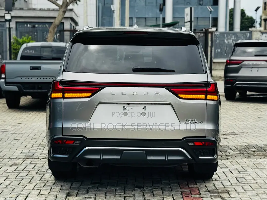 Lexus LX 2023 Ivory