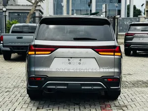 Lexus LX 2023 Ivory