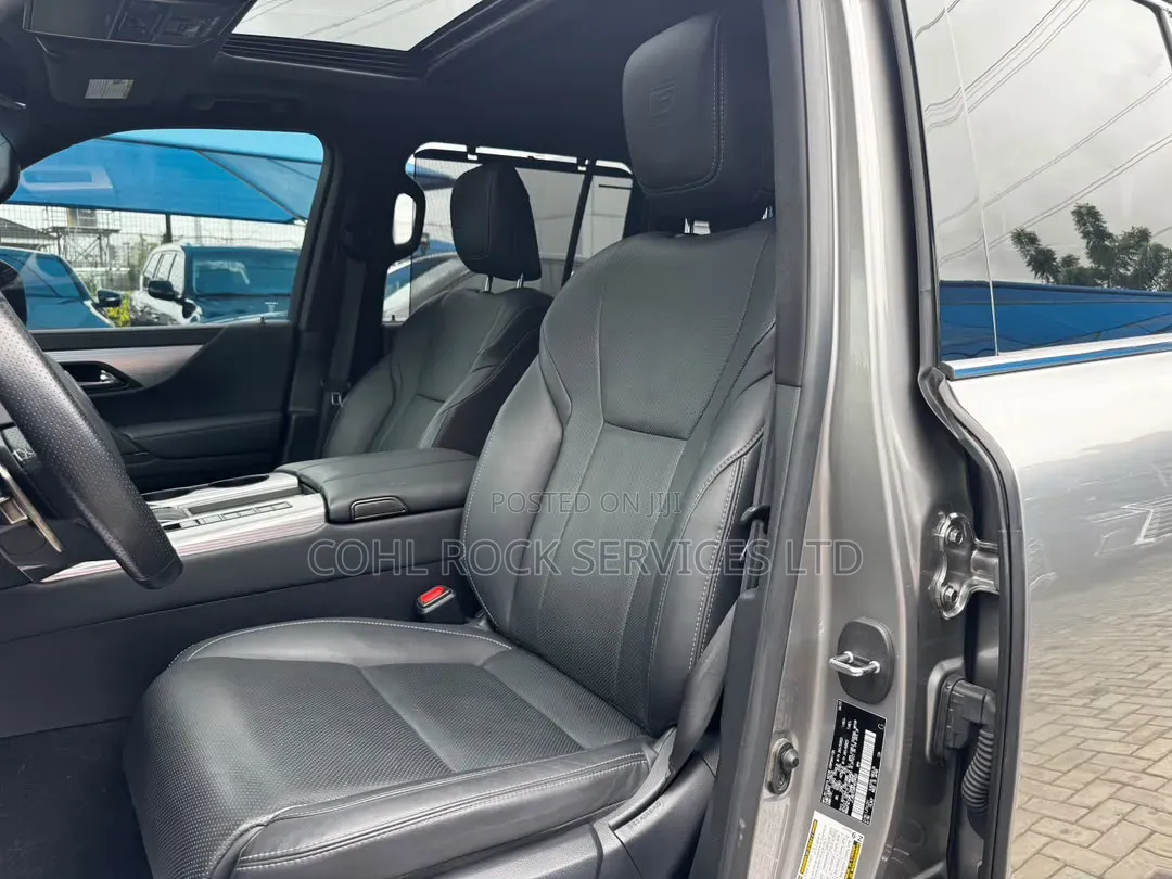 Lexus LX 2023 Ivory