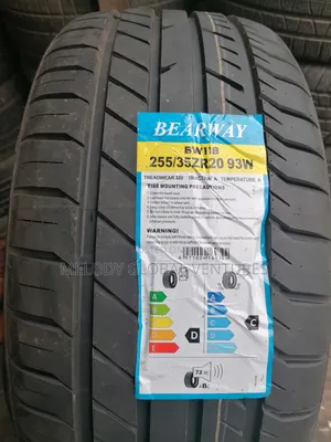 255/35r20 Bearway Tires Very Strong and Quality
