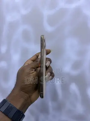 Apple iPhone 11 Pro 64 GB Gold