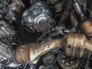 Catalyst for Range Rover Velar 4 Plug