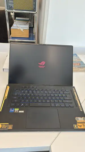 Laptop Asus ROG Zephyrus M16 16GB Intel Core i9 SSD 1T