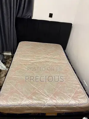 Green Earth Mattress & Bedframe