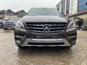 Mercedes-Benz M Class ML350 4MATIC 4dr SUV AWD (3.5L 6cyl 7A) 2014