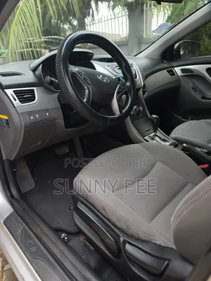 Hyundai Elantra 2012 Gray