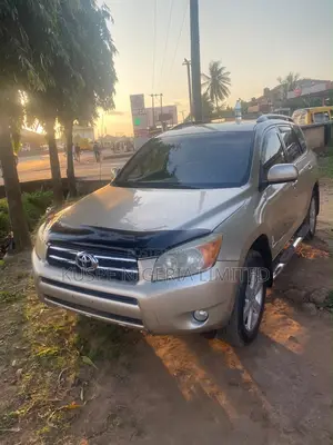 Toyota RAV4 2.0 VVT-i 2008