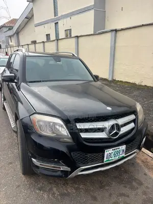 Mercedes-Benz GLK-Class 350 SUV 2013 Black