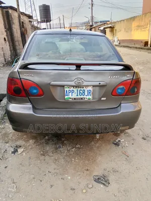 Toyota Corolla 2024 Gray