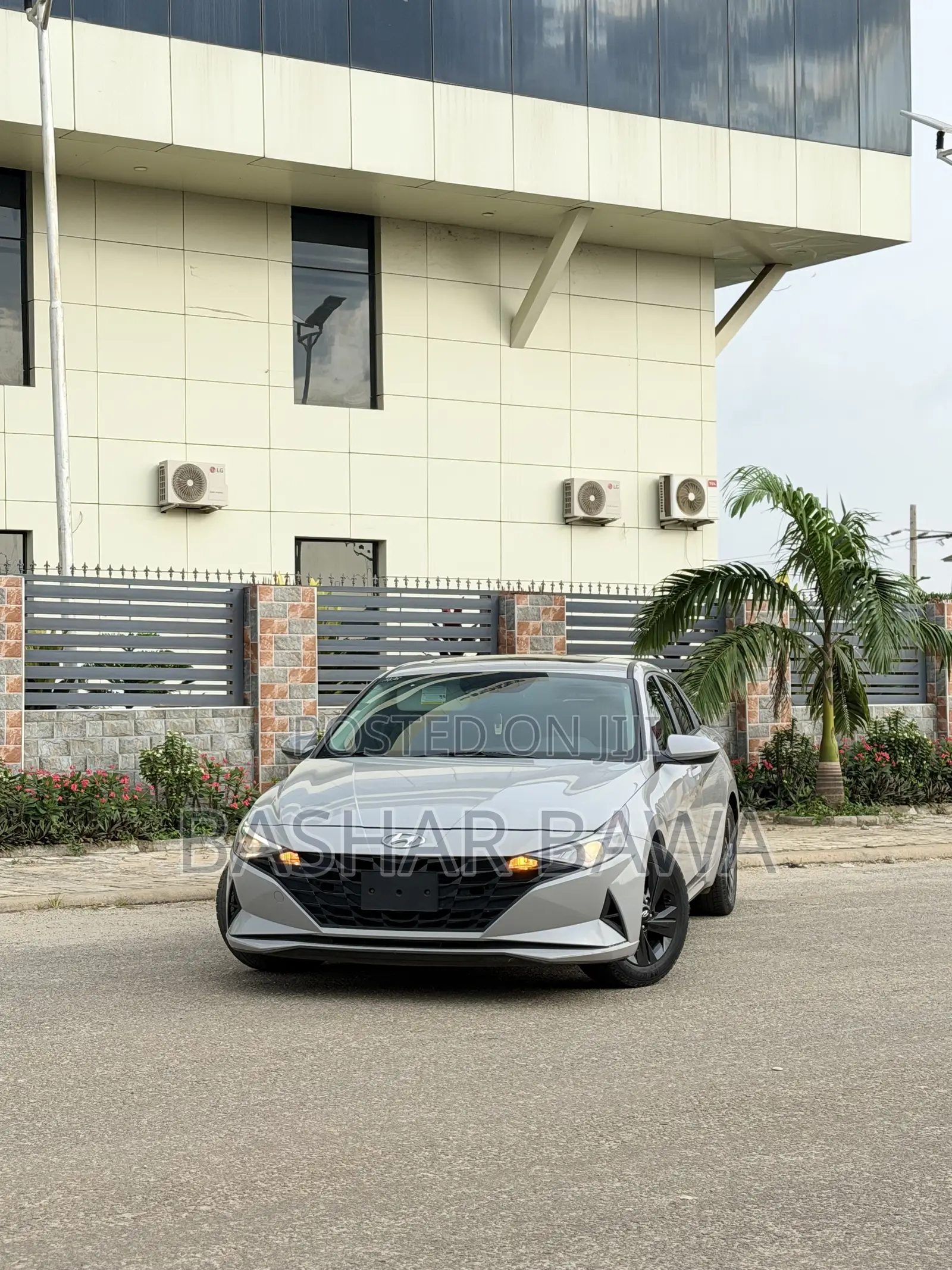 Hyundai Elantra 2022