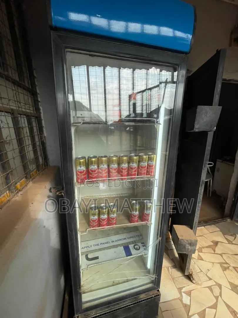 Refrigerator