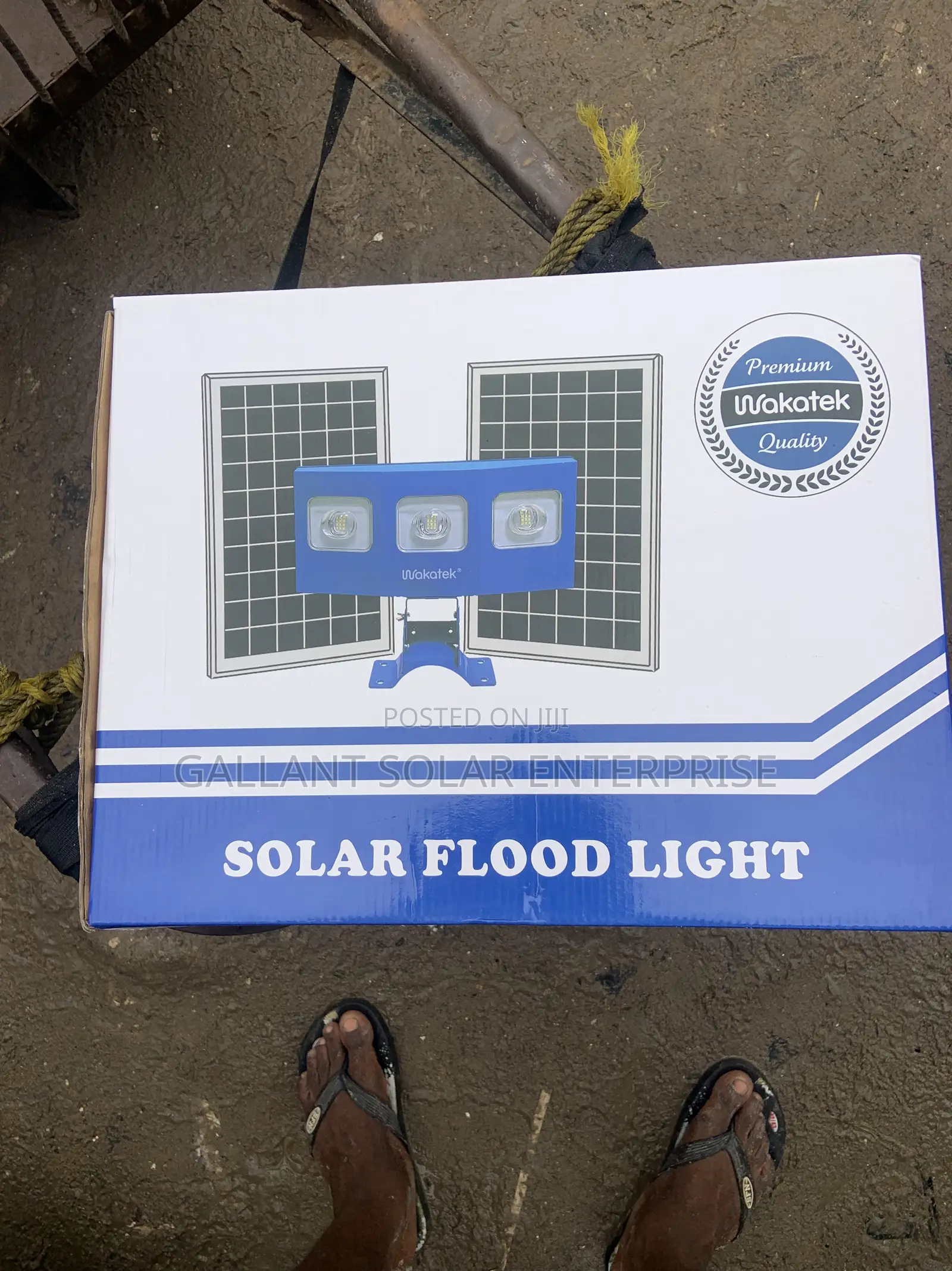 Wakatek Solar Flood Light 300w