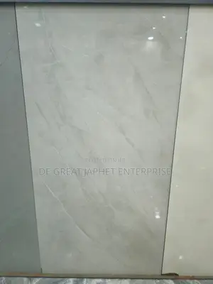 Wall Tiles Grossly