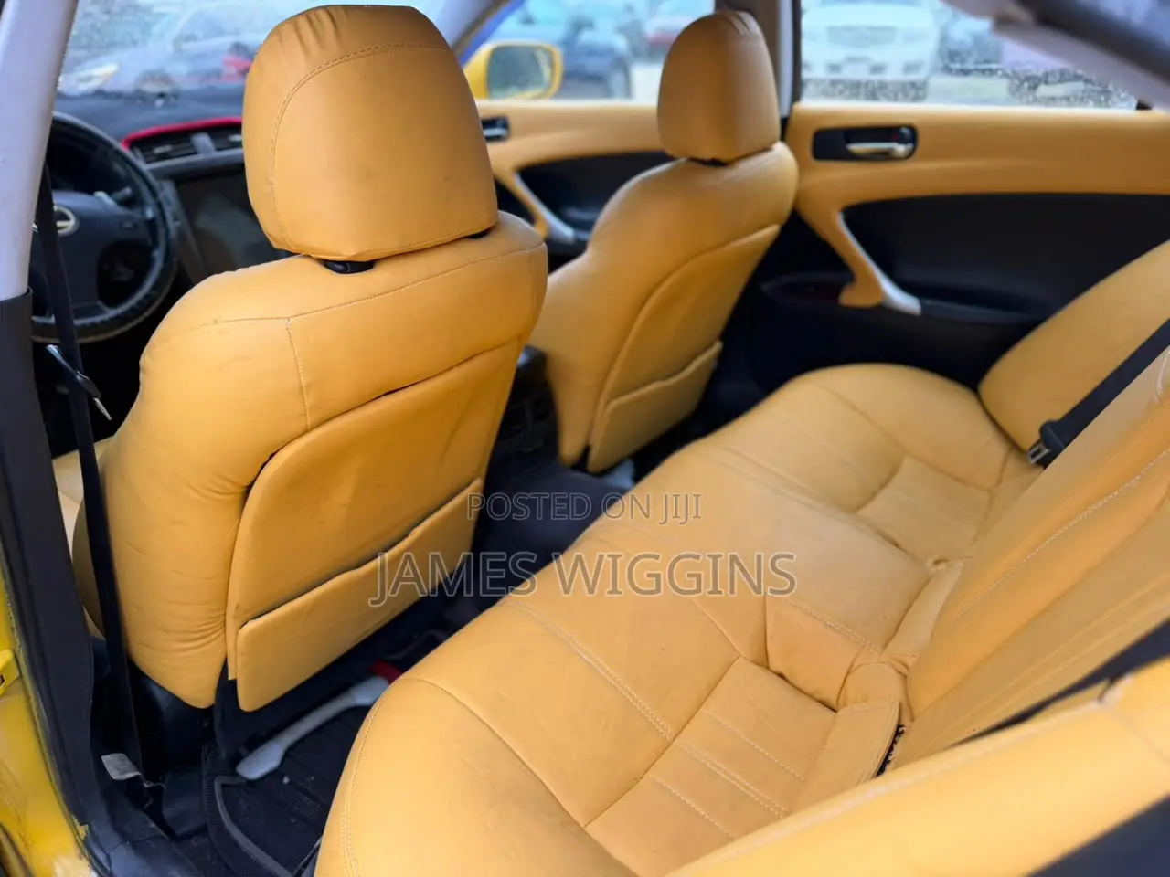 Lexus IS 2009 Yellow