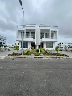 5bdrm Duplex in Ikate for sale