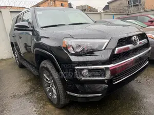 Toyota 4-Runner 2018 Black