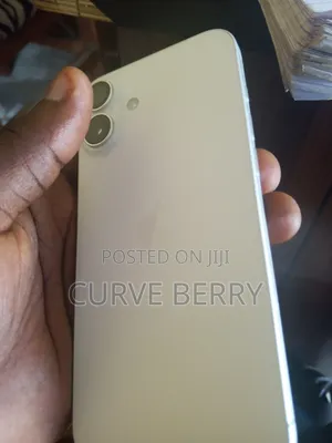 Apple iPhone 16 Plus 128 GB White