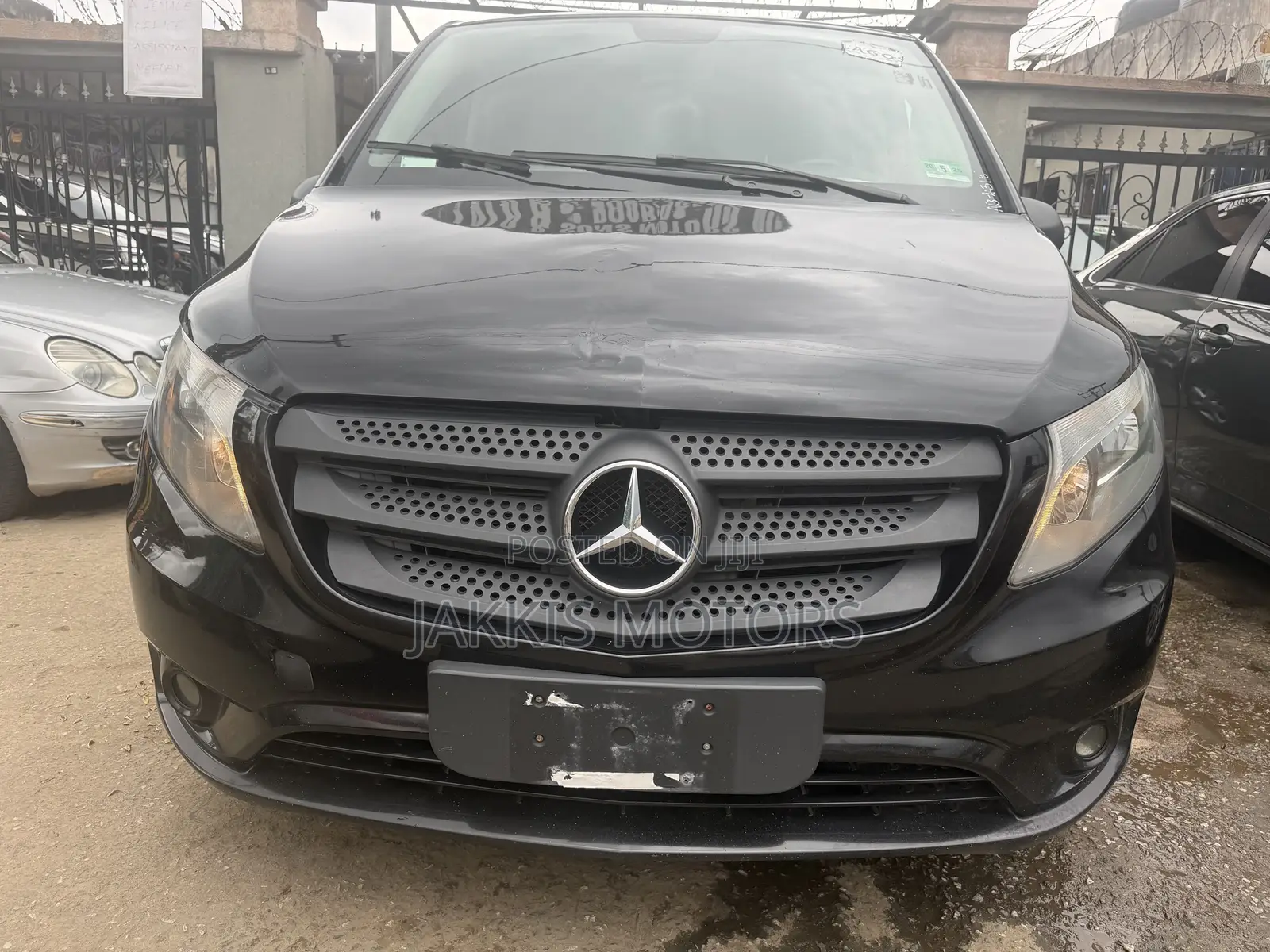 Mercedes-Benz Viano 2015 Black
