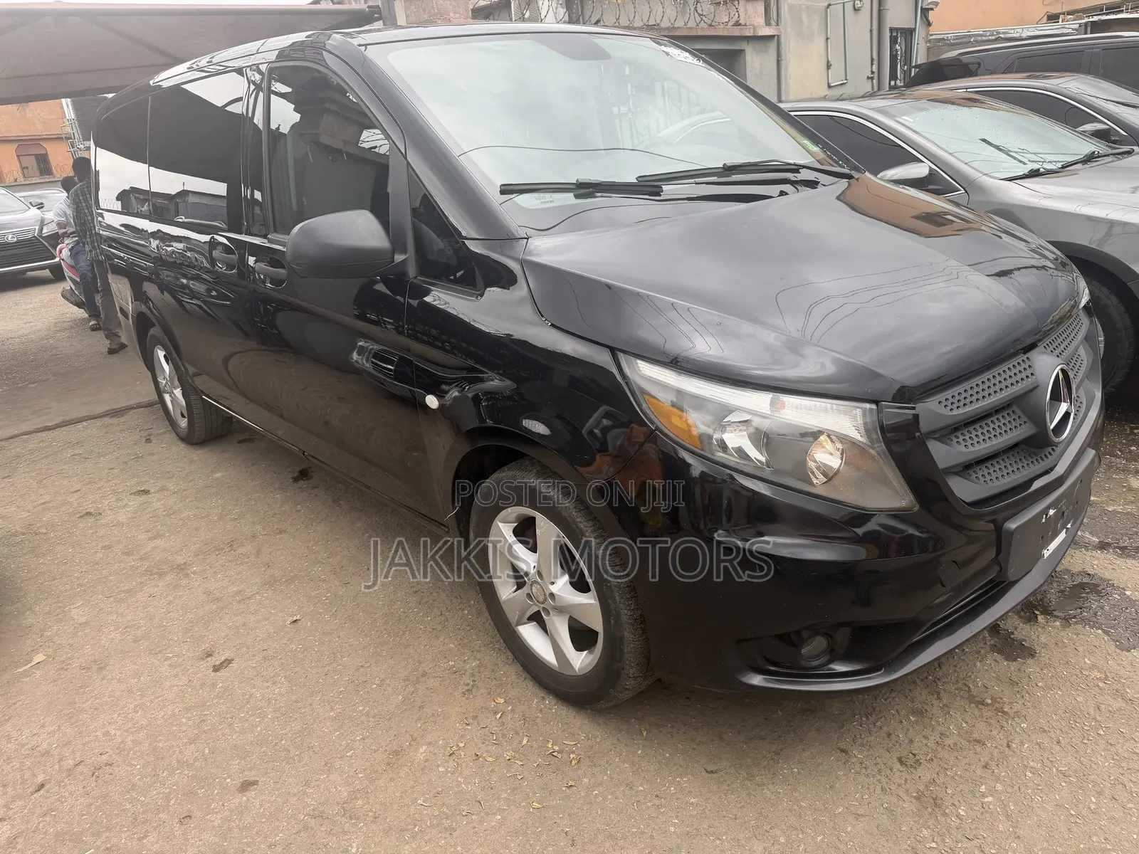 Mercedes-Benz Viano 2015 Black