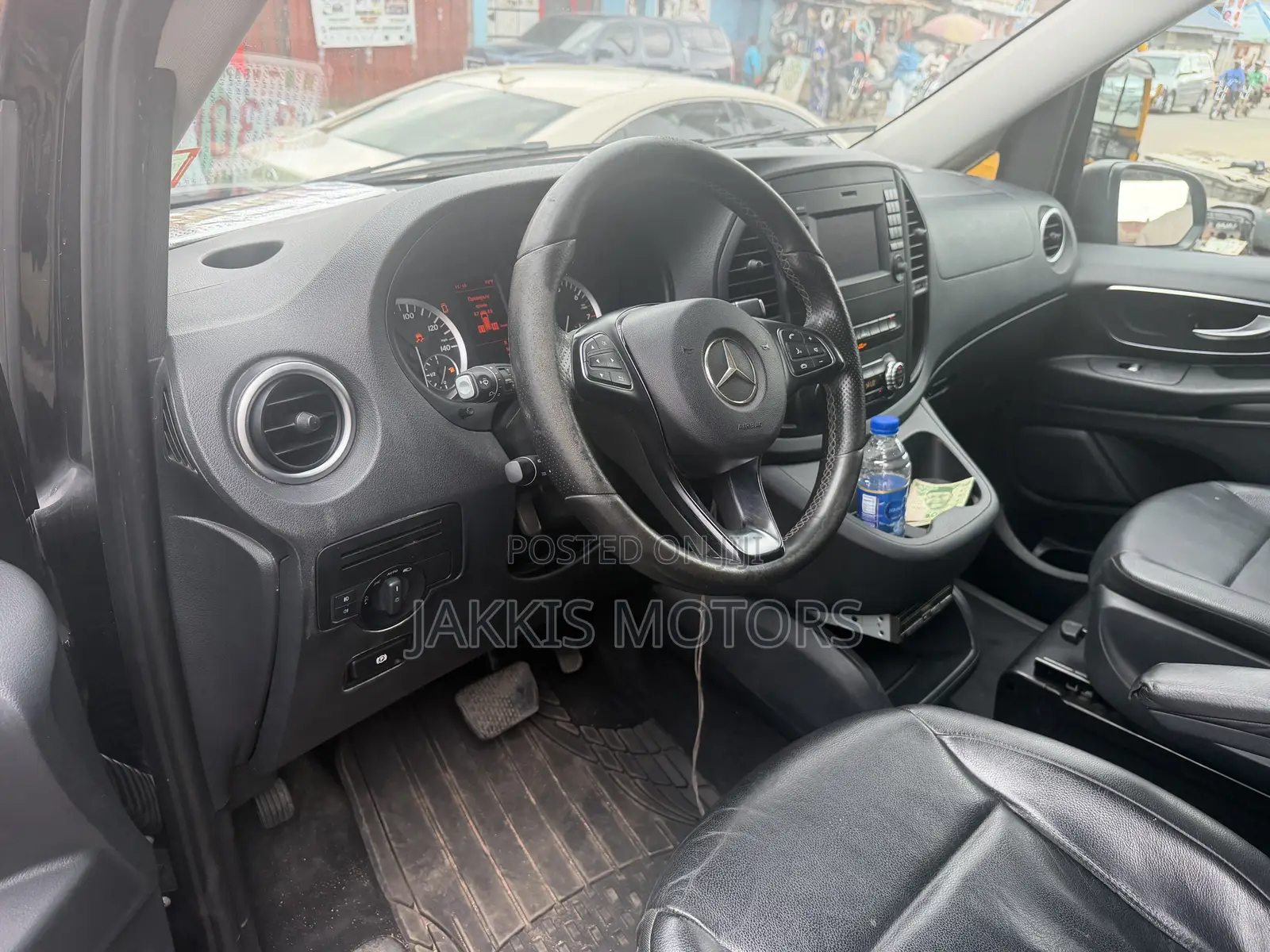Mercedes-Benz Viano 2015 Black